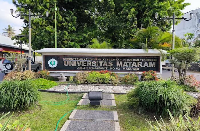 Kampus IT di Mataram