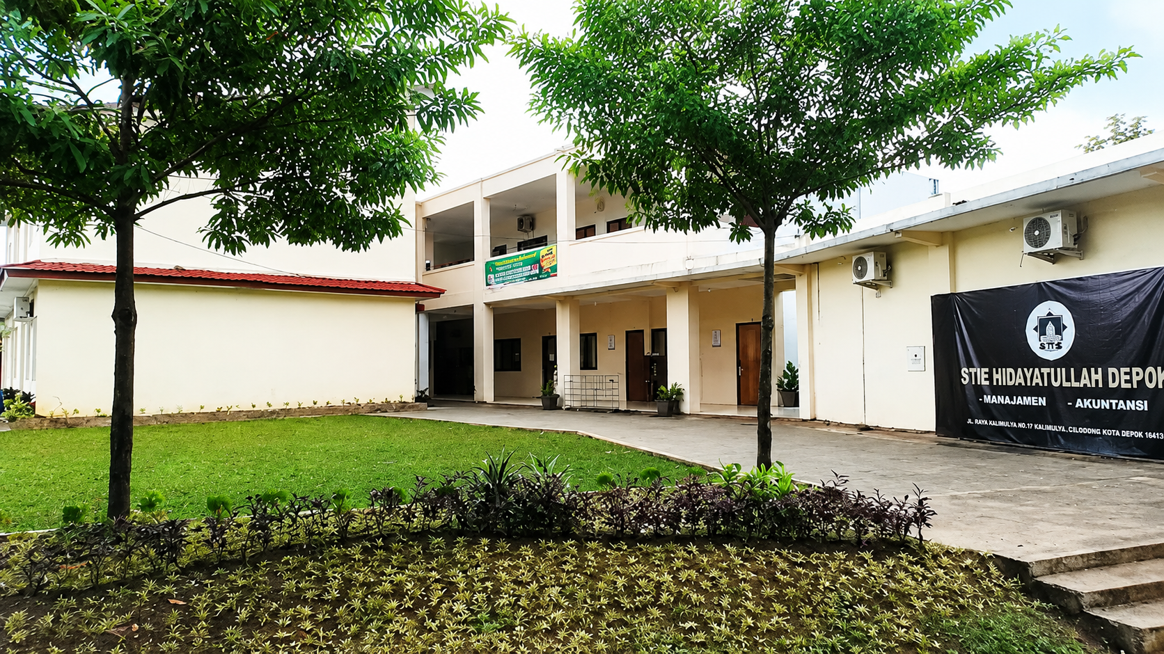 stie hidayatullah depok